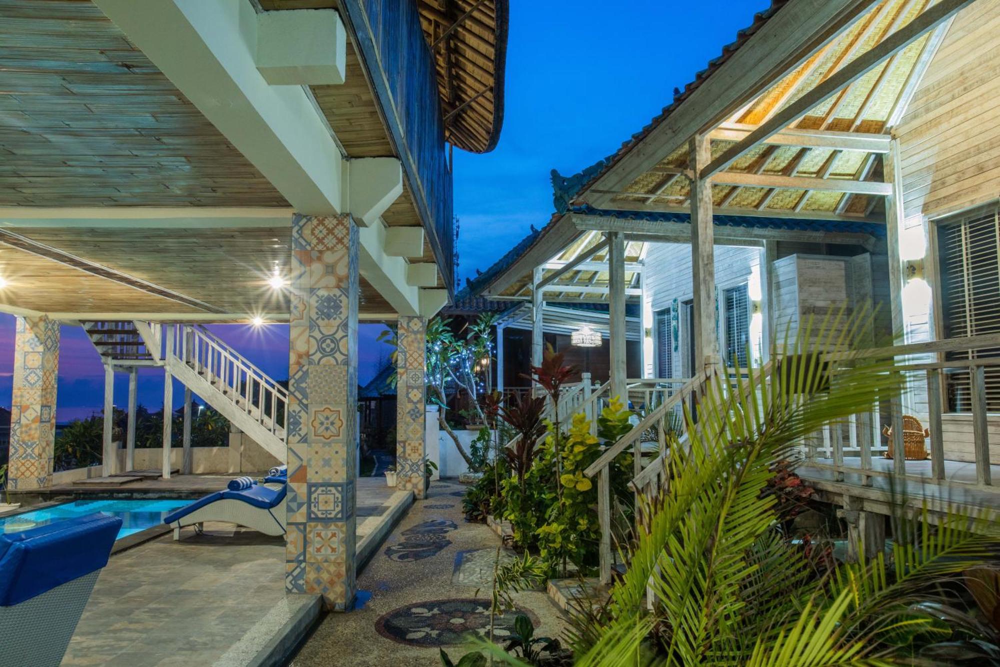 Nusa View - Oceanfront Rentals Nusa Lembongan  Exterior photo
