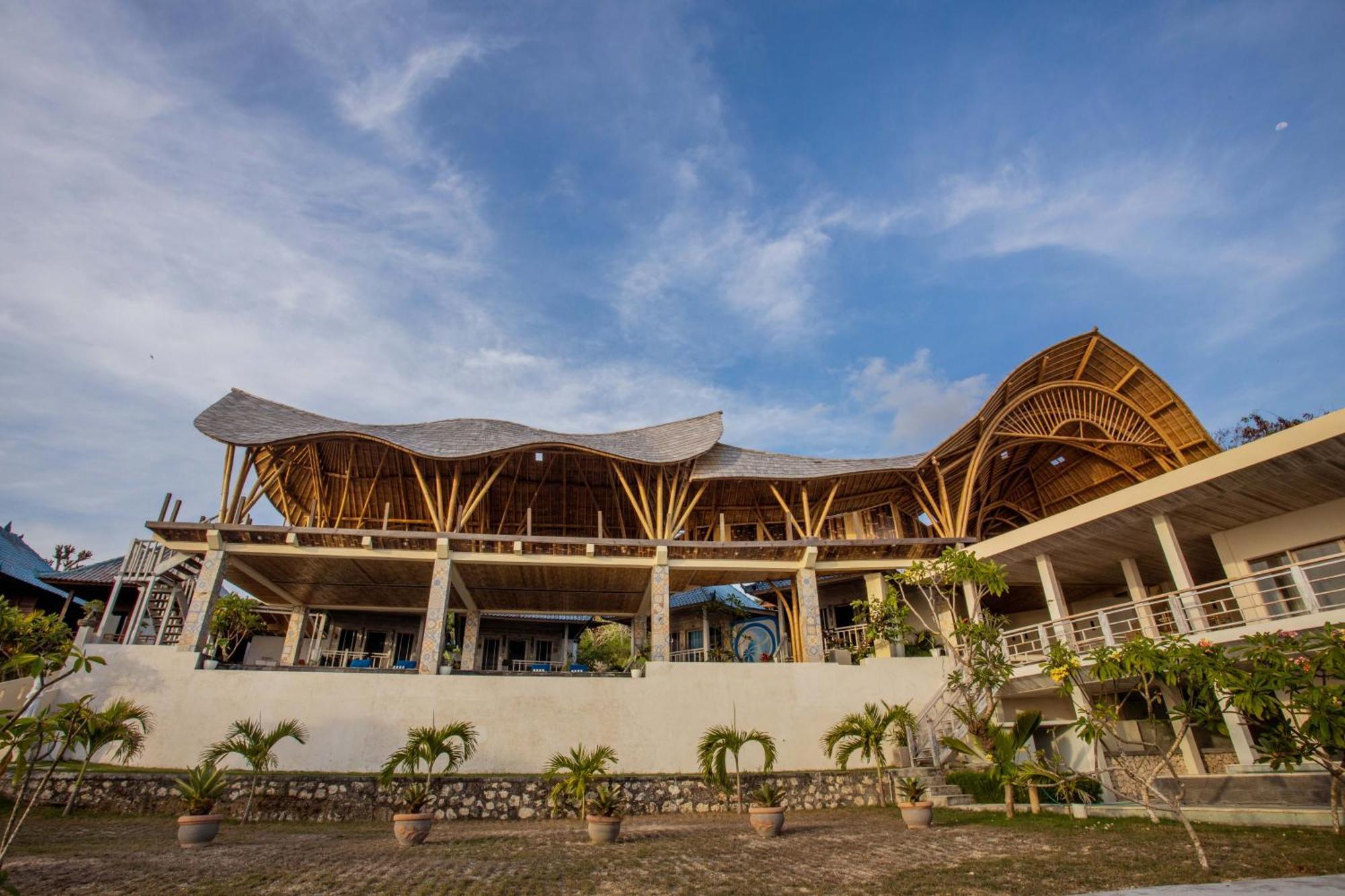 Nusa View - Oceanfront Rentals Nusa Lembongan  Exterior photo