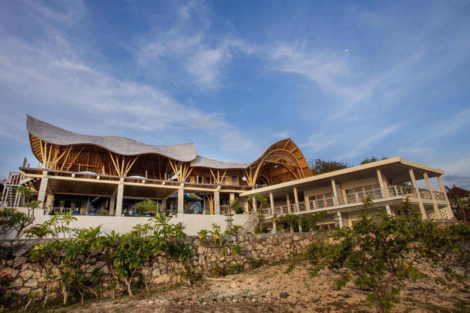 Nusa View - Oceanfront Rentals Nusa Lembongan  Exterior photo